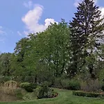 - Bed & Breakfast