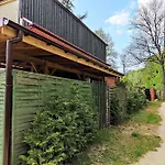 - Warnileg